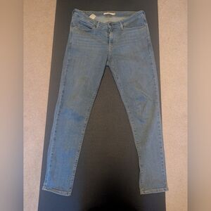 Levi's Women's Skinny Jeans in Blue